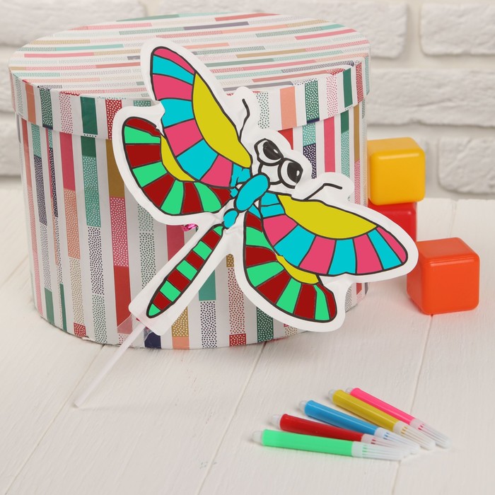 Раскраска - надувная фигурка "Стрекоза" + 5 фломастеров