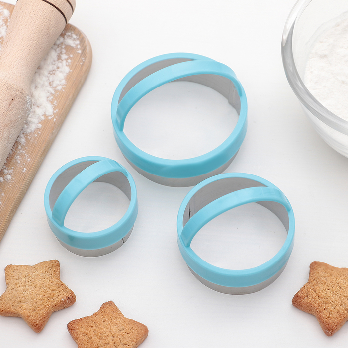 Набор форм для вырезания печенья 3 шт: d=7 см/5,5 см/4,5 см, цвет МИКС