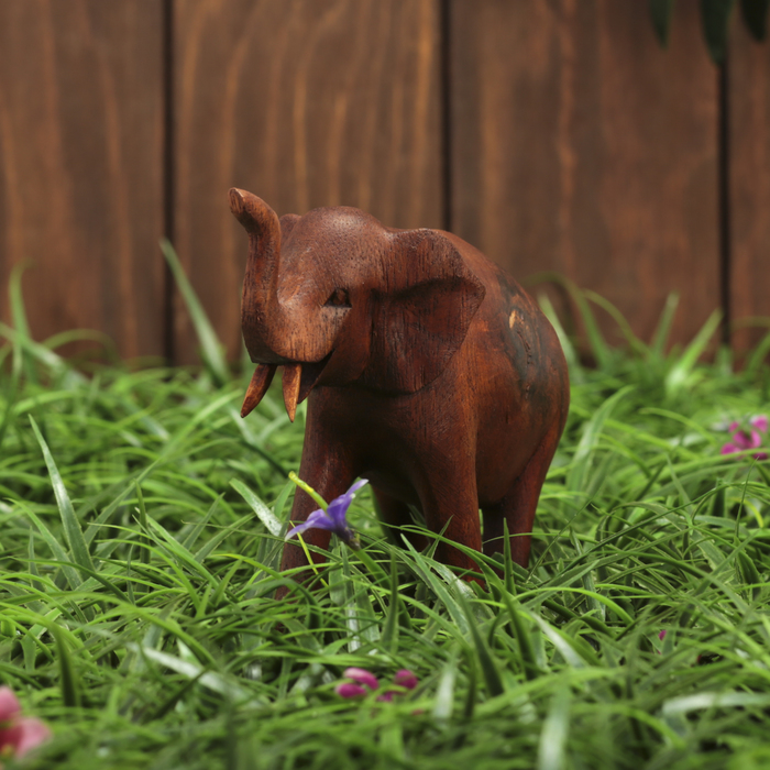 Сувенир "Большой слон" коричневый