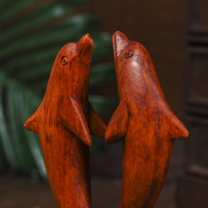 Сувенир "Два дельфина"