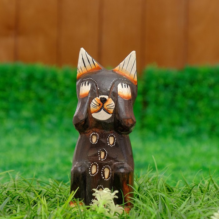 Сувенир "Кот стесняшка"