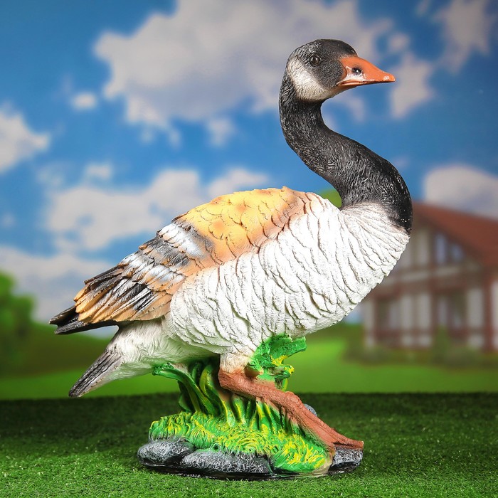Садовая фигура "Утка" бежевая спинка