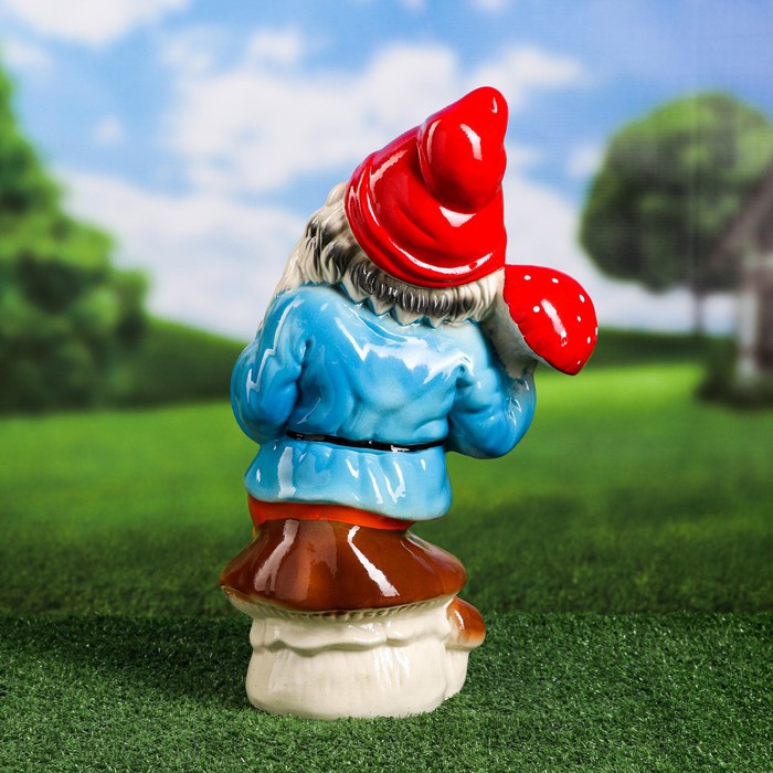 Садовая фигура "Гном на грибе", с трубкой, микс, 40 см