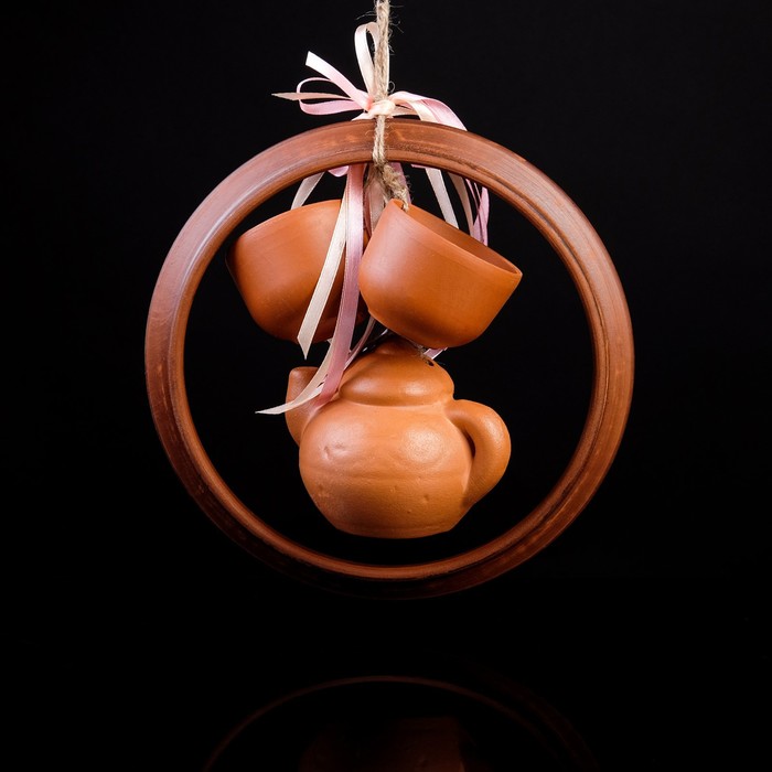 фото Оберег "чайный набор" 3 предмета, в кольце, ленты, микс красная глина