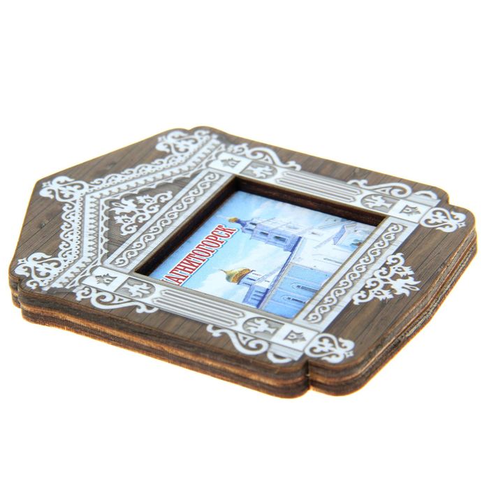 Магнит в форме окна «Магнитогорск»