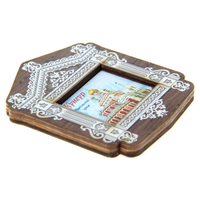 Магнит в форме окна «Кунгур»