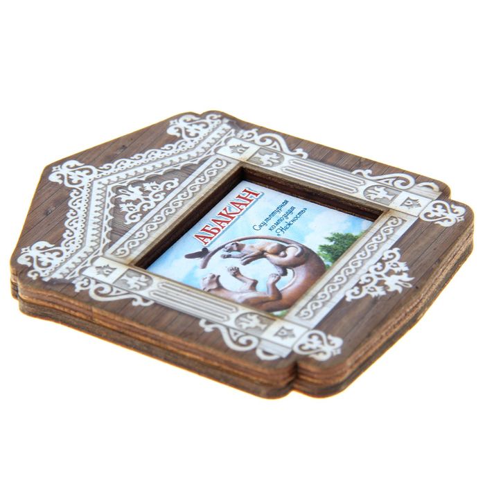 Магнит в форме окна "Абакан"