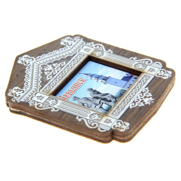 Магнит в форме окна «Невьянск»