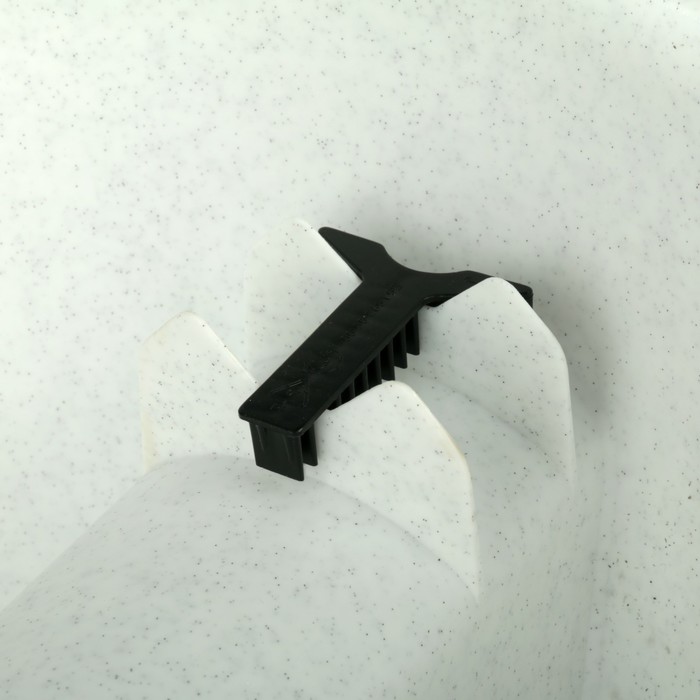 Кашпо на перила 60 см (18 л), цвет белый мрамор