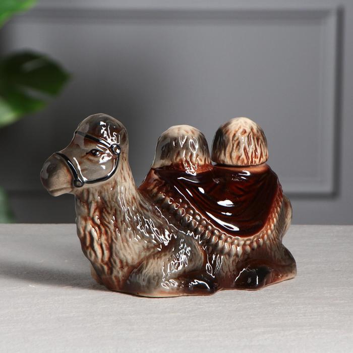 Штоф с рюмками "Верблюд" 3 предмета, 1 л