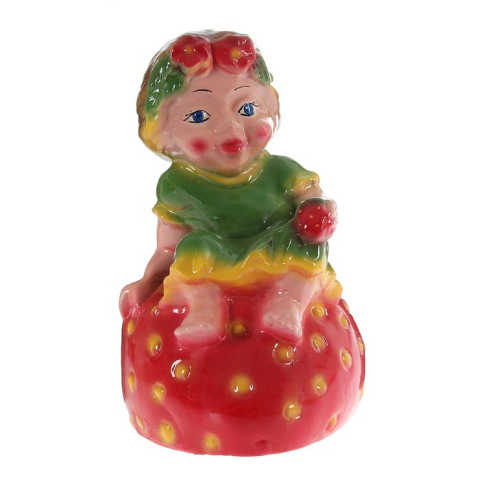 Садовая фигура "Девочка на клубнике"