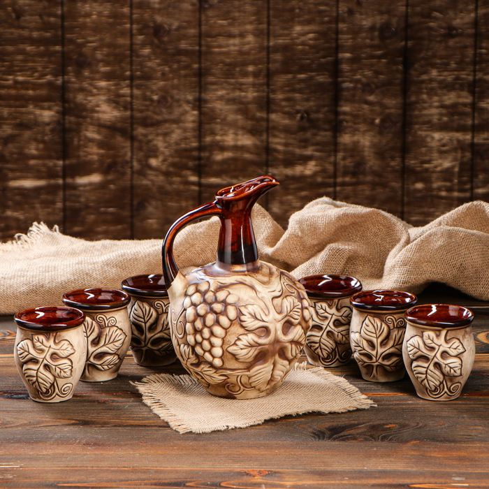 Штоф с рюмками "Виноградный лист" 7 предметов, 1 л