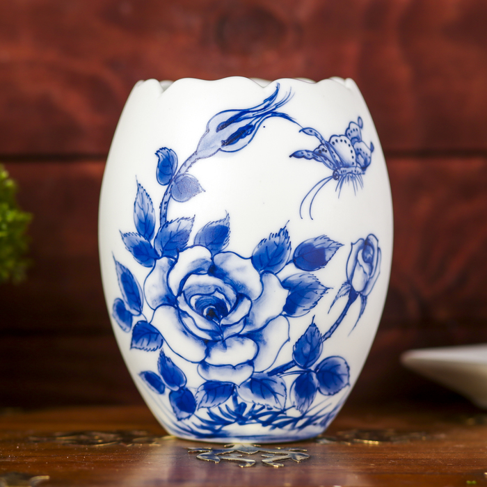 Ваза "Розовый куст"