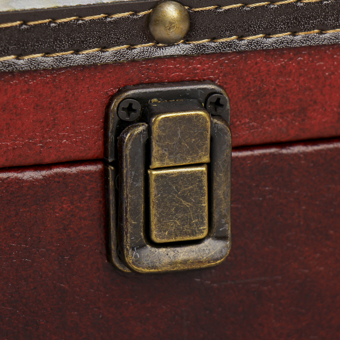 Шкатулка "Девушка в саду"