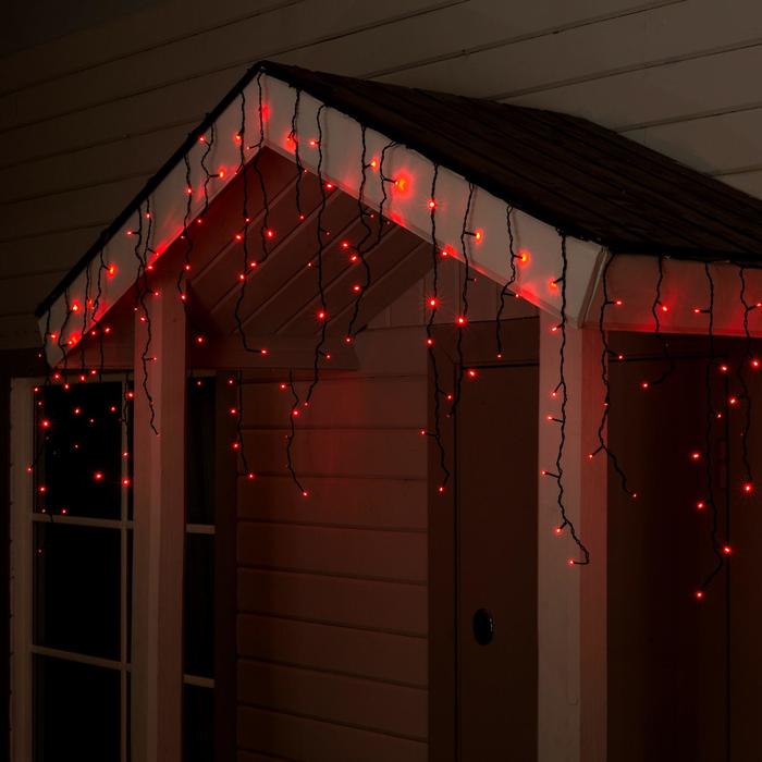 

Гирлянда «Бахрома» 4 × 0.6 м, IP44, тёмная нить, 180 LED, свечение красное, 8 режимов, 220 В