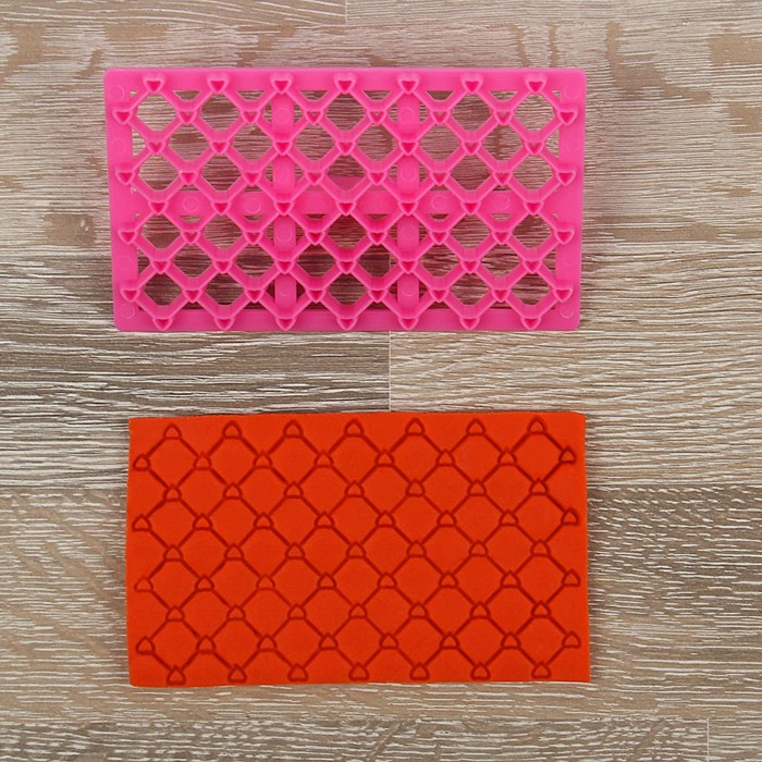 Печать для марципана и теста "Решетка с сердцем" 13х7,5х0,5 см