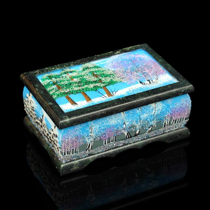 Шкатулка "Зима" рисованная вся 10х15х7 см змеевик