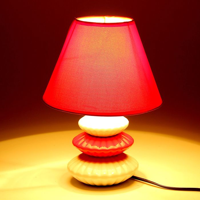 Лампа настольная "Красное и белое"