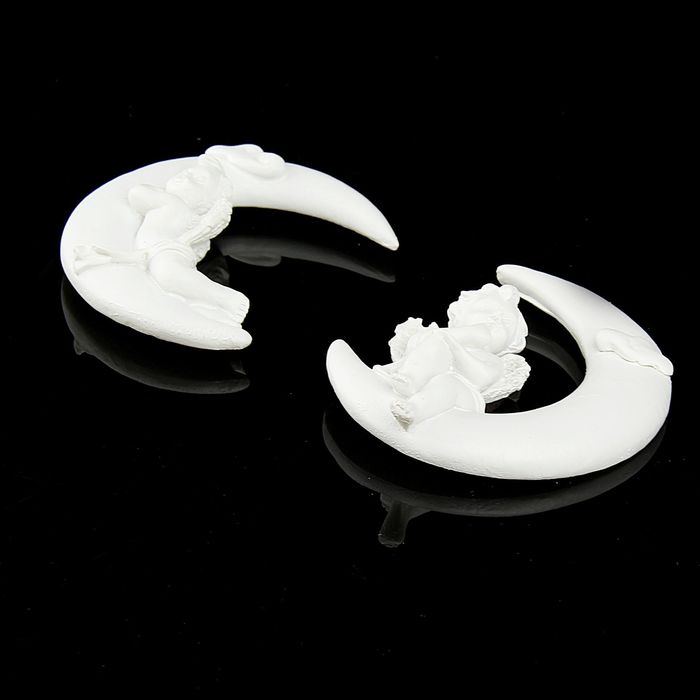 Магнит "Ангелок в месяце" МИКС