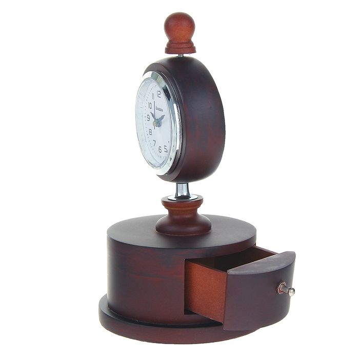 Часы настольные серии Дерево, Круг ( фото) на подставке с ящичком,9,5*18,5см сосна мдф