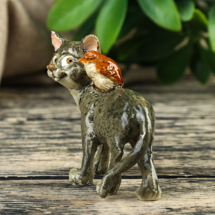 Сувенир - миниатюра "Кот с птичкой"