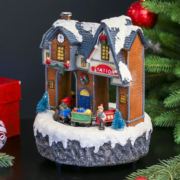 Сувенир "Станция с паровозиком" световой, движущийся