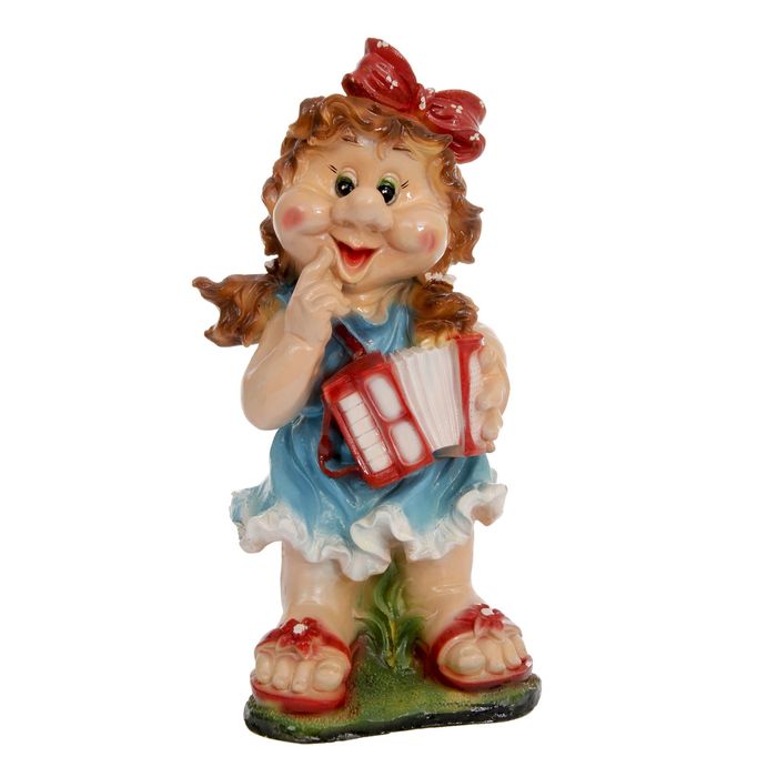 Садовая фигура "Гномиха с гармошкой" голубое платье