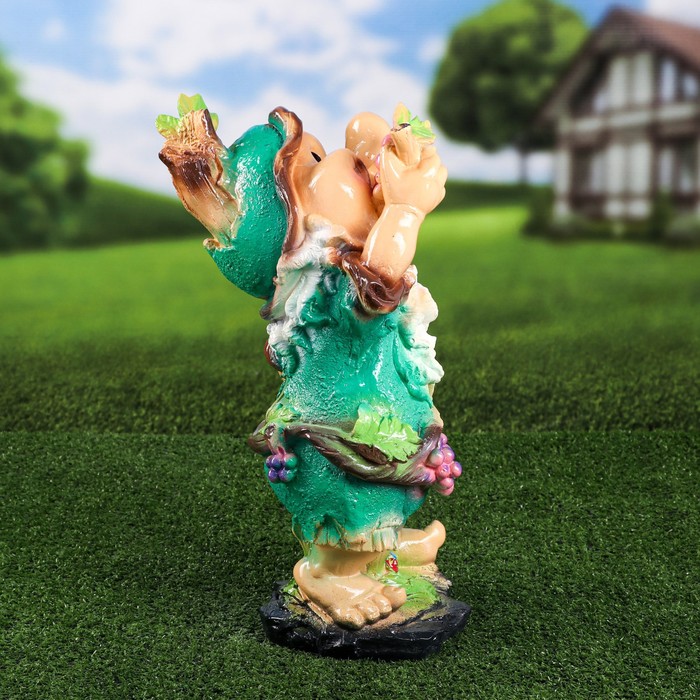 Садовая фигура "Гном с виноградом", голубая, одежда, 41 см