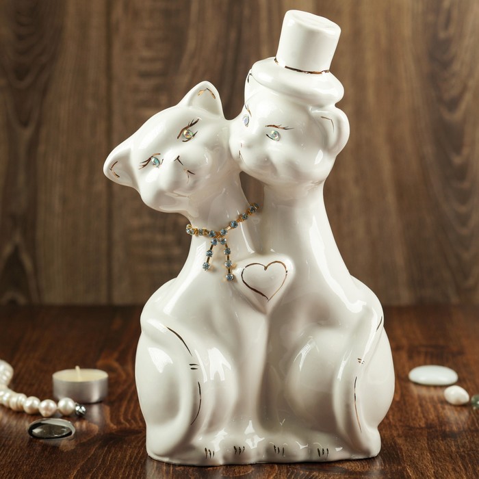 Копилка "Жених и невеста" глазурь, белая с цепочкой