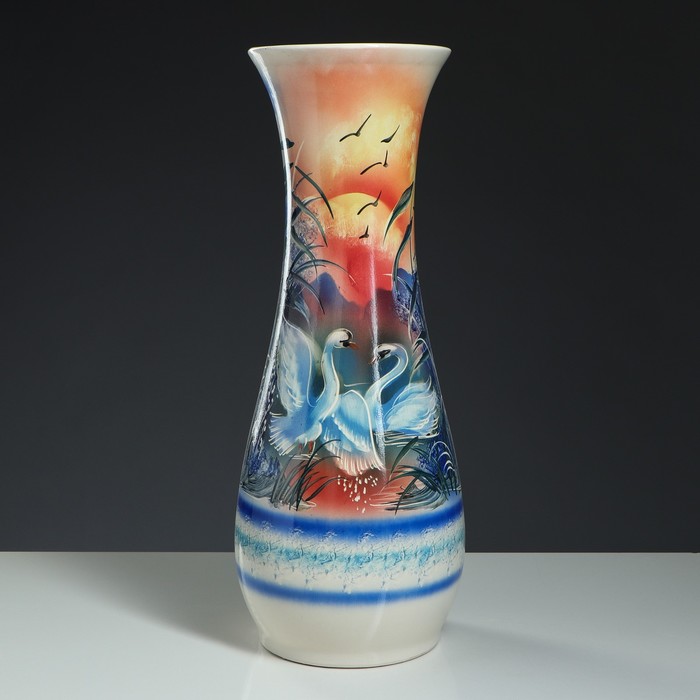 Ваза напольная "Осень" художественная роспись, пара лебедей