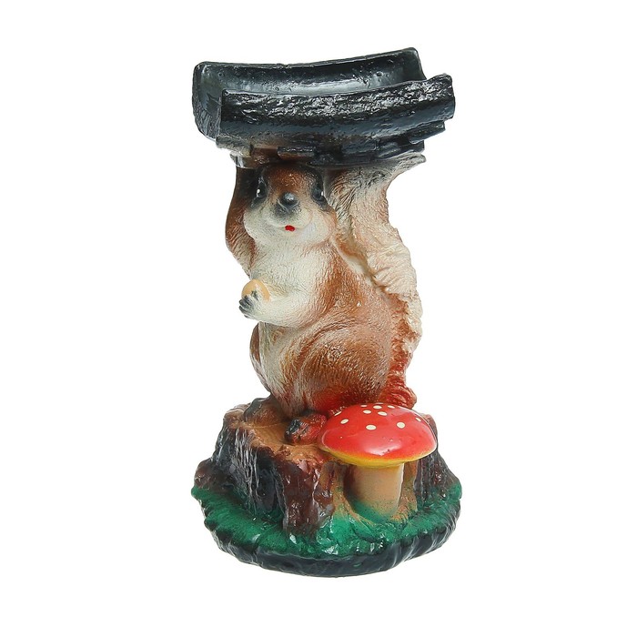 Садовая фигура "Белка на пне с корой" микс