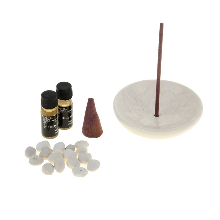 Набор 30 палочек Масала, 16 конусов, подставка, аромакамни, 2х5 мл аромамасло Фиалка