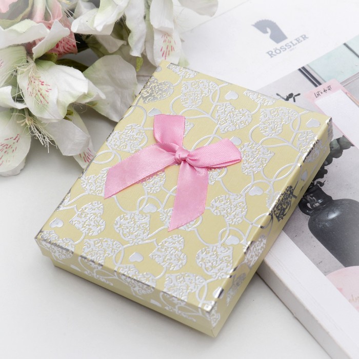 Коробка подарочная "Комильфо", бежевый, 13 х 10,5 х 3 см