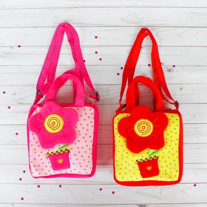 Мягкая сумочка "Цветочек", цвета МИКС