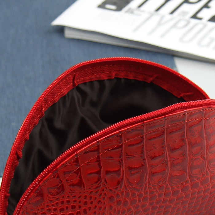 Косметичка простая на молнии, 1 отдел, крокодил, цвет красный