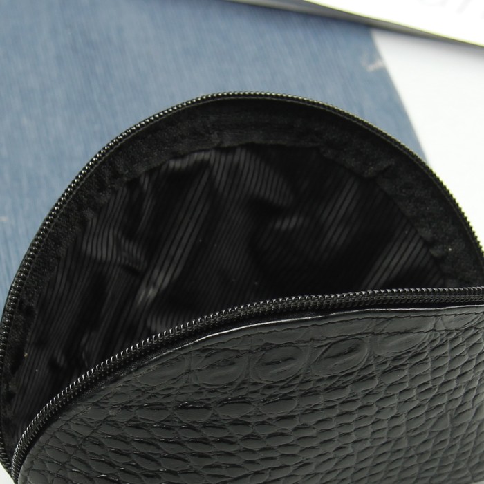 Косметичка простая на молнии, 1 отдел, крокодил, цвет чёрный