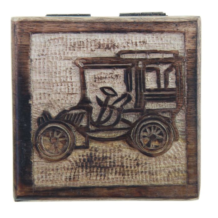 Шкатулка "Автомобиль"