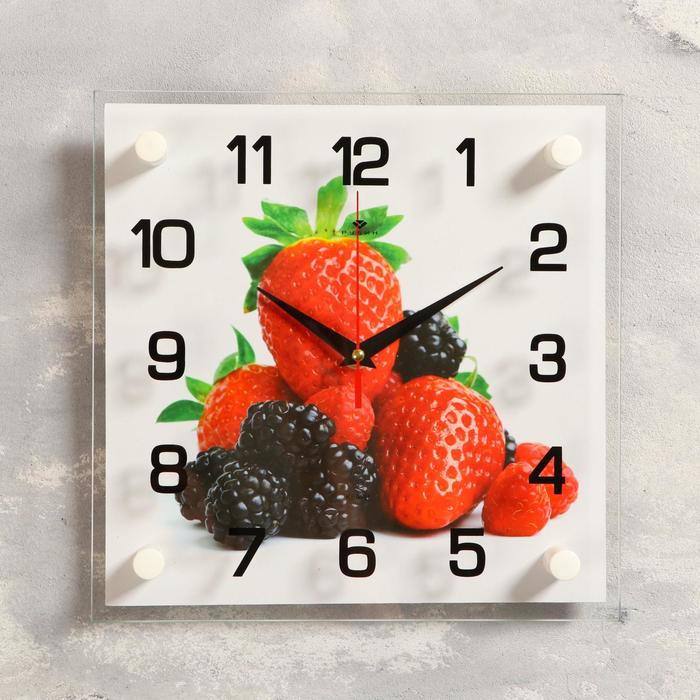 Часы настенные квадратные "Клубника и ежевика", 25х25 см микс