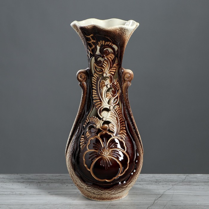 Ваза "Лакшми" резная