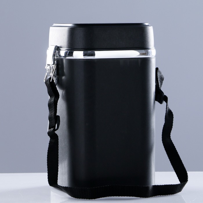 Термос суповой "Хай-тек" (внутри пластик) 1,8 л, 4 тарелки, ложка, вилка