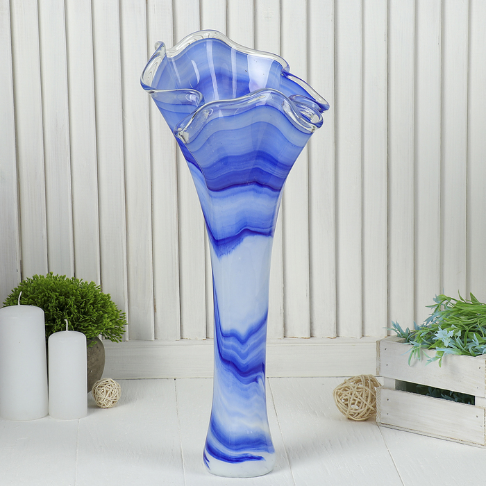 Ваза "Серпантин" сине-белая, средняя
