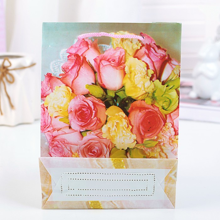 Пакет пластиковый "Бутоны роз", 12,5 х 5,5 х 17 см