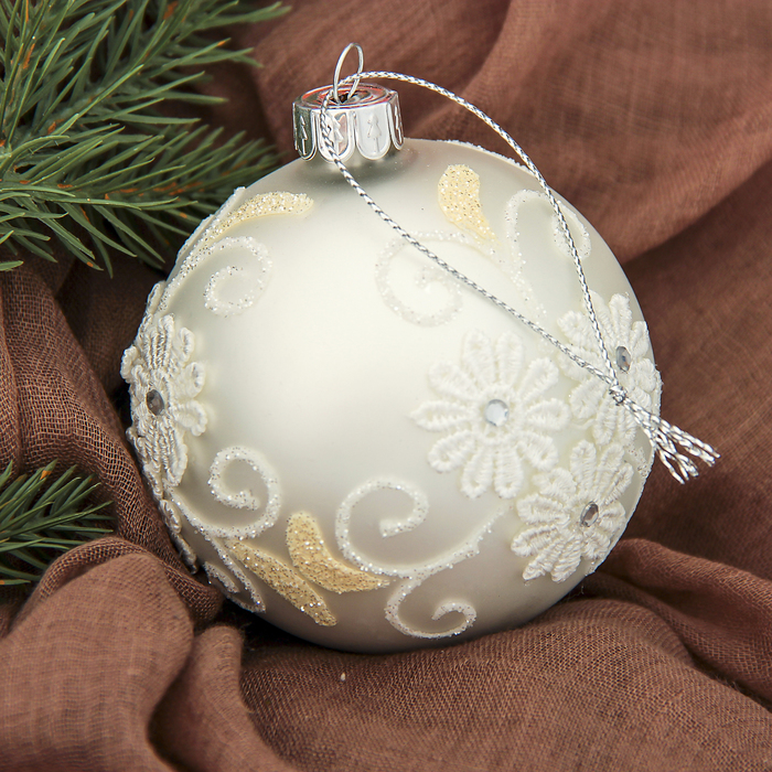 Новогодний шар "Зимние цветочки"