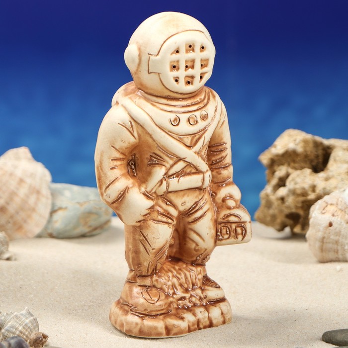 Декорации для аквариума "Водолаз"