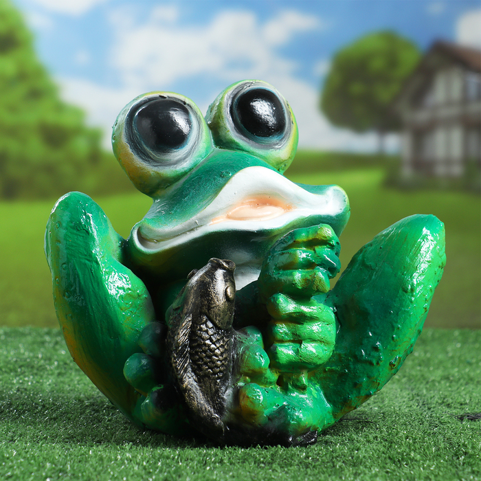 Садовая фигура "Лягушонок с рыбкой"