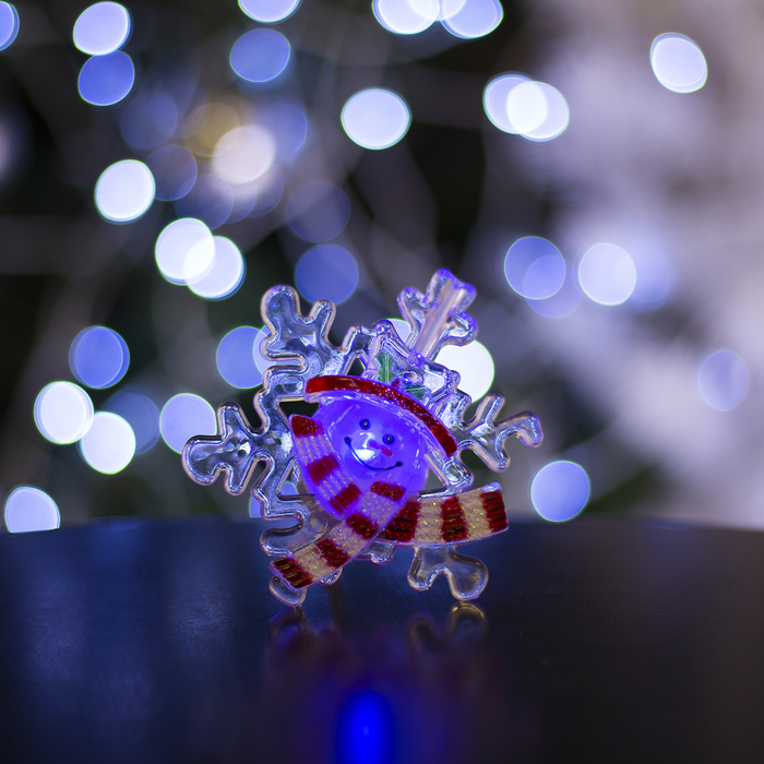 Игрушка световая "Снежинка от снеговика" (батарейки в комплекте) 1 LED, RGB