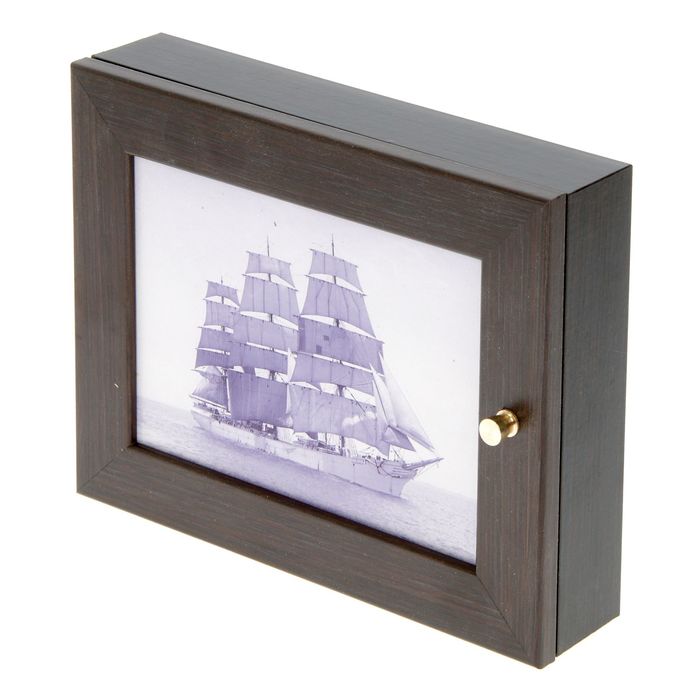 Настенная ключница "Корабль на водяной глади"