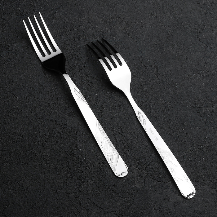 Вилка столовая "Цветы", толщина 1,5 мм