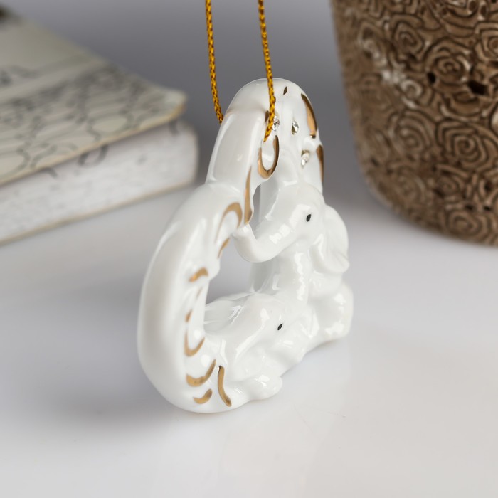 Сувенир "Два слоника в сердце" со стразами