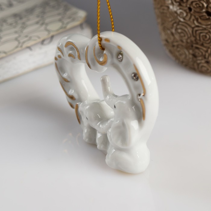 Сувенир "Два слоника в сердце" со стразами